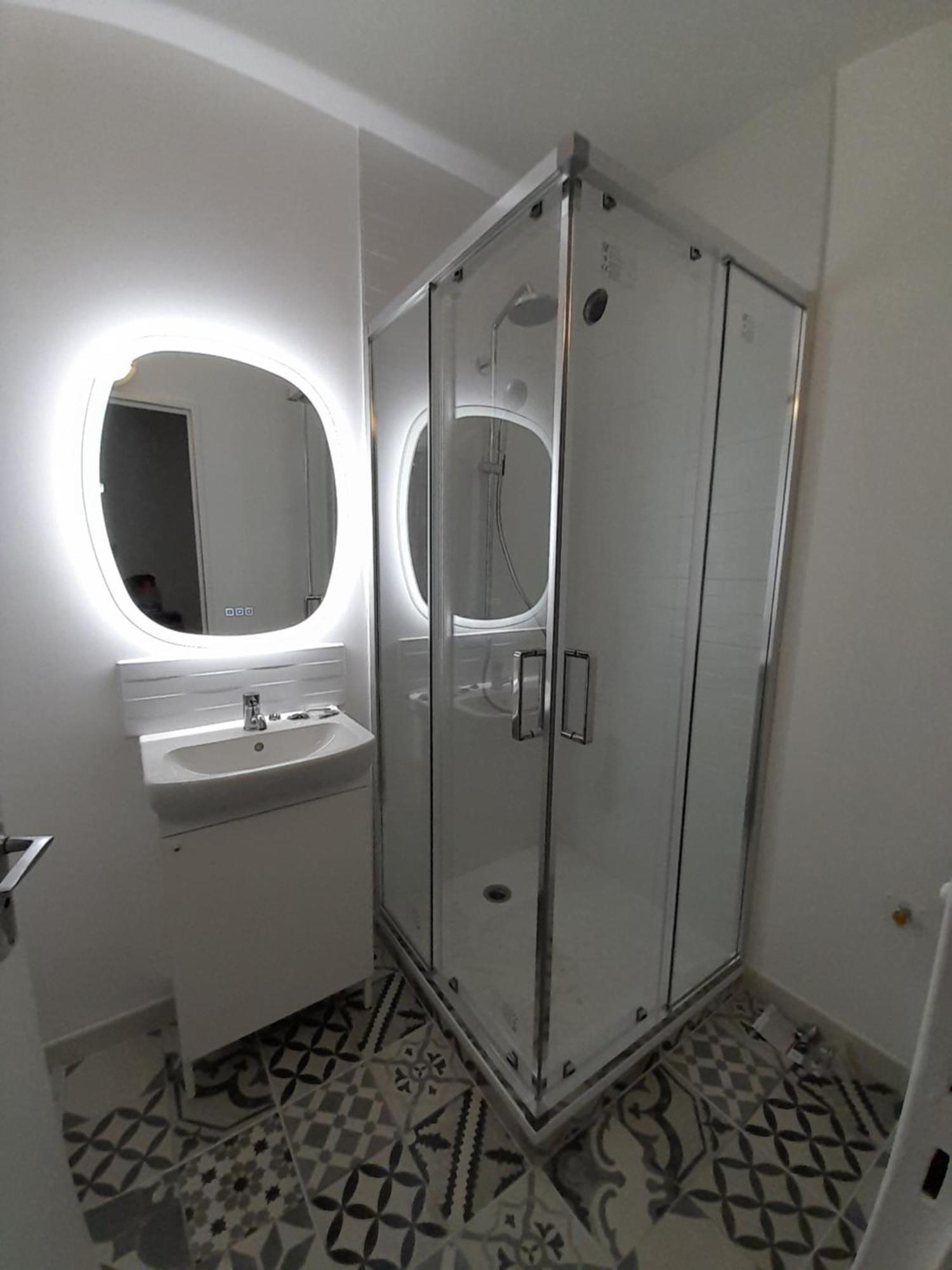 Parking Prive,T1 Bis, 10Mn Lyon Centre Apartment Villeurbanne Exterior photo